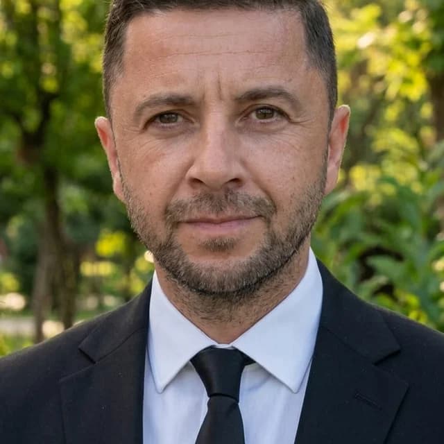 Polat Şenoğlu